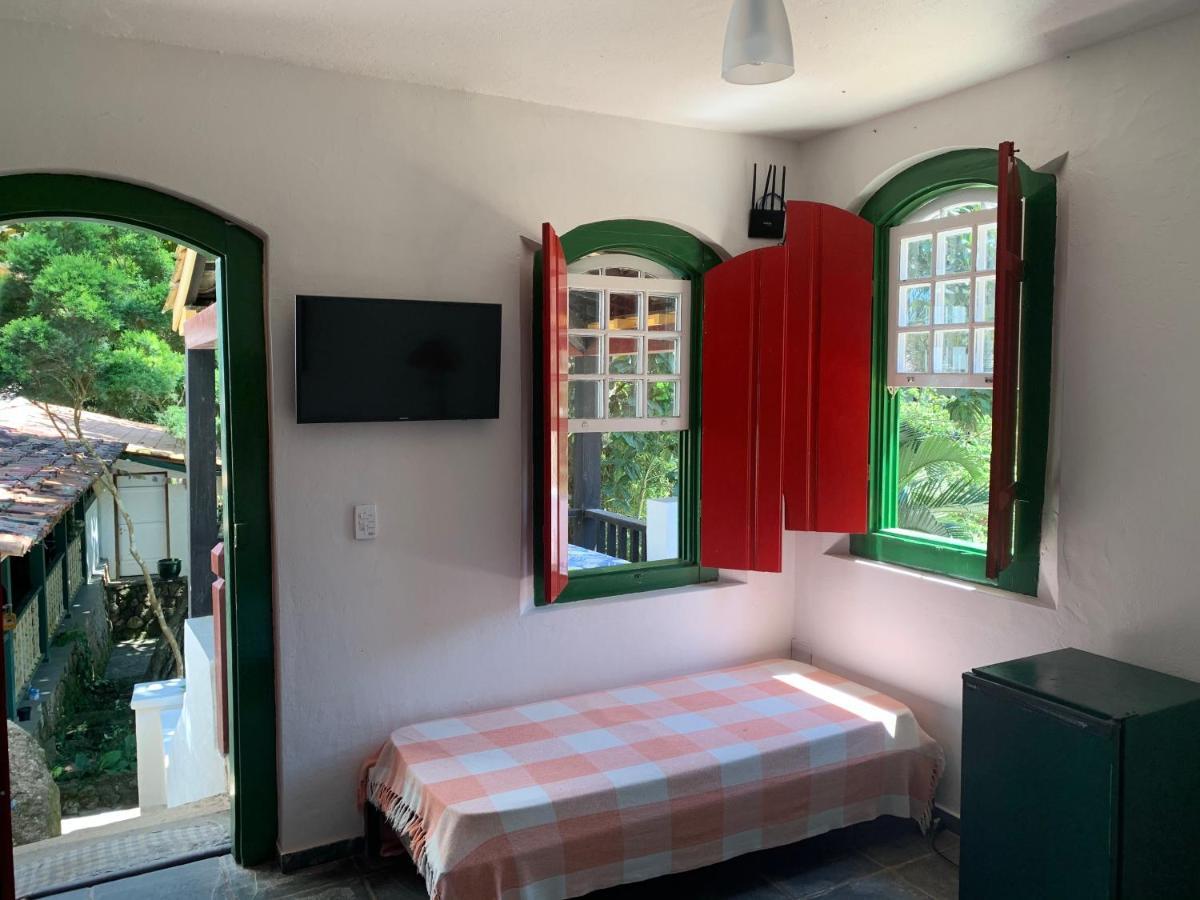 Casas Aguas Cantantes * Ubatuba
